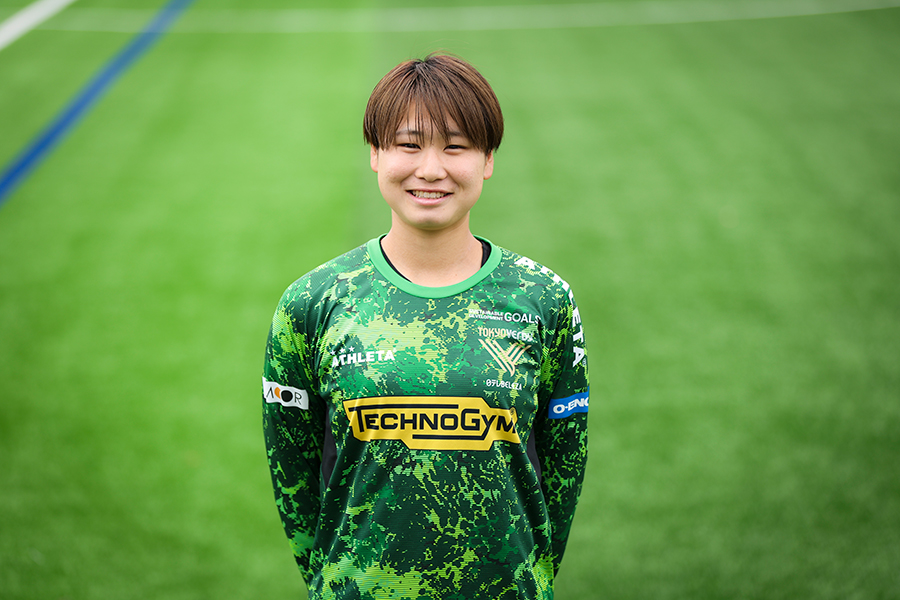 FW 土方麻椰選手【写真：窪田亮】
