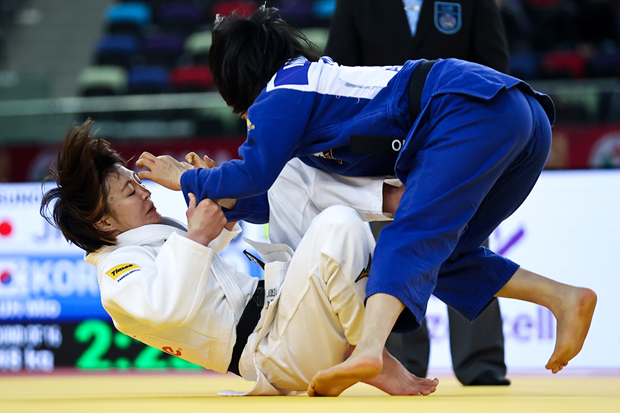 25年2月のグランドスラム・バクー大会で金メダルを獲得した【写真：AP/アフロ】