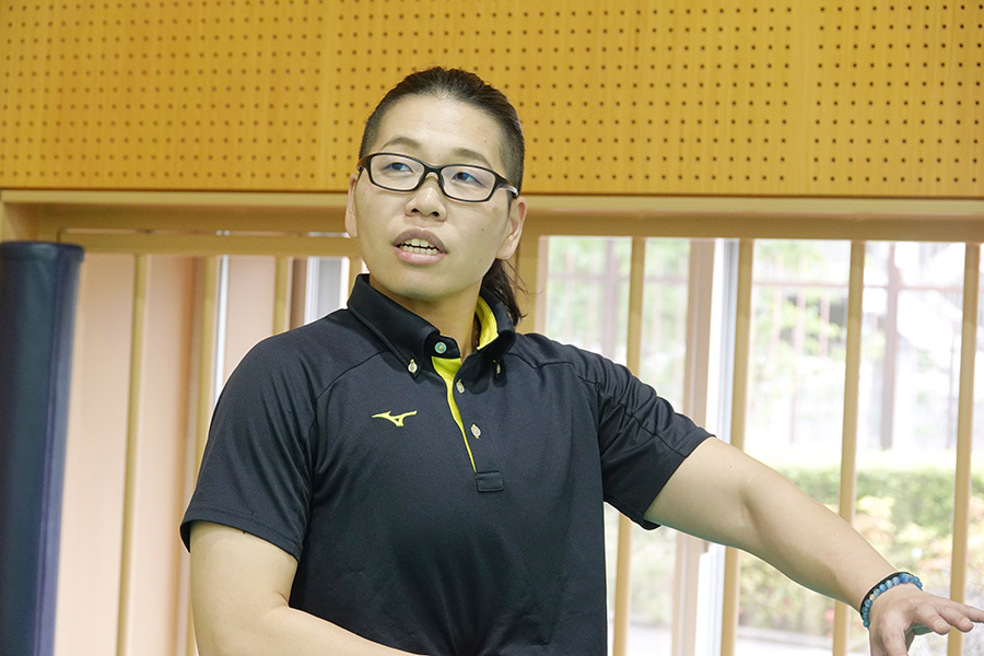 柴田さん自身もベンチプレス競技に取り組んでいる【写真:編集部】