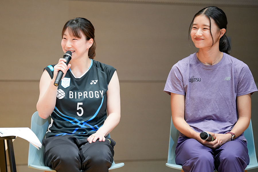 参加者からの質問に答える五十嵐選手、田中選手【写真:増田美咲】